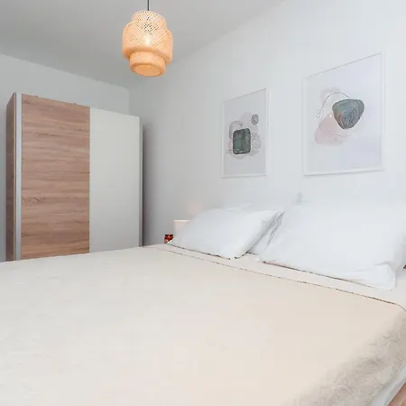 빌라 Boutique With Mediterranean Garden - Clair De Lune