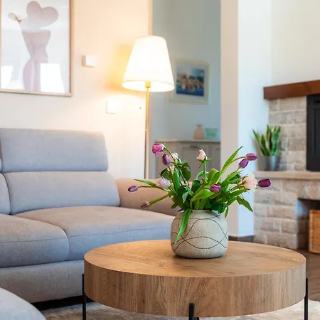 Boutique With Mediterranean Garden - Clair De Lune 빌라 *